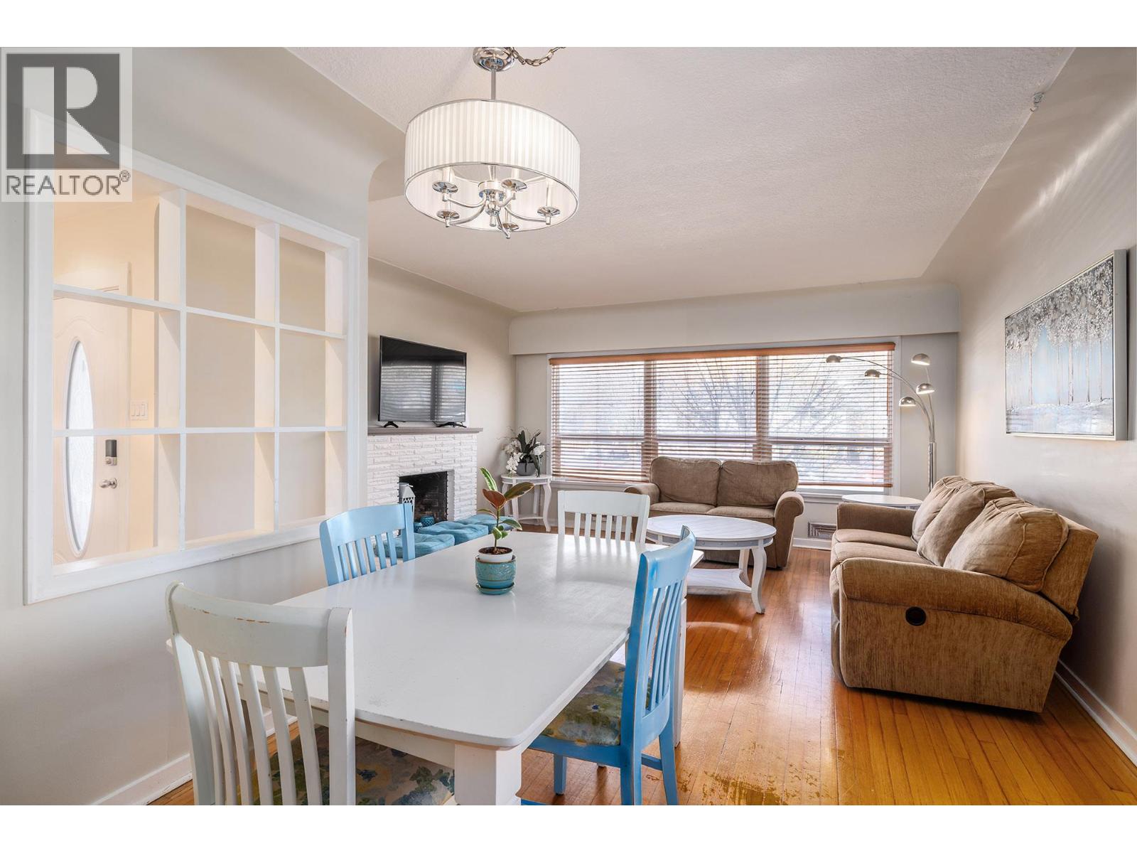  751 Saucier Avenue, Kelowna