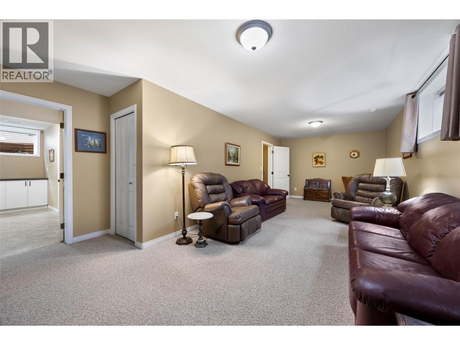 2185 Invermere Place, Kamloops