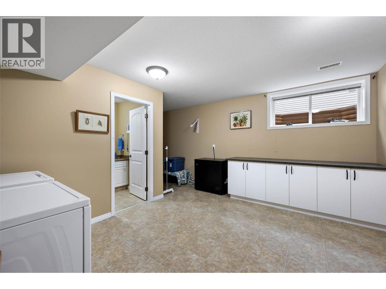 2185 Invermere Place, Kamloops