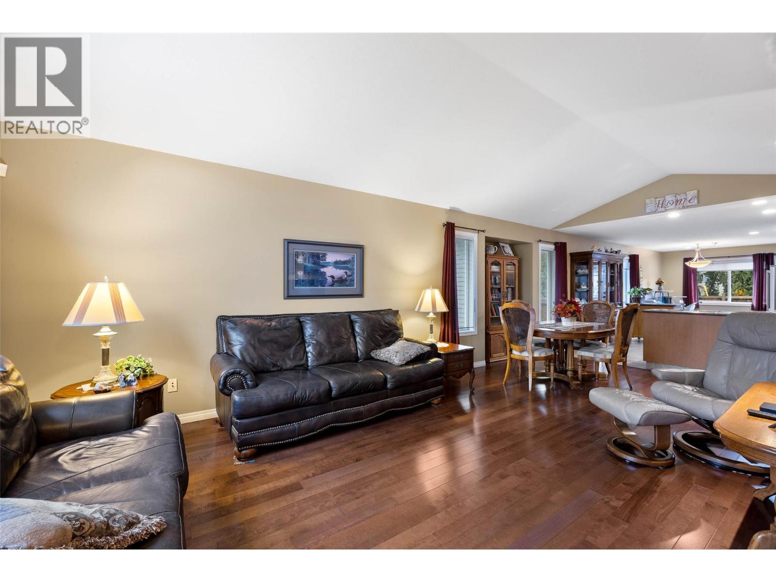 2185 Invermere Place - 4