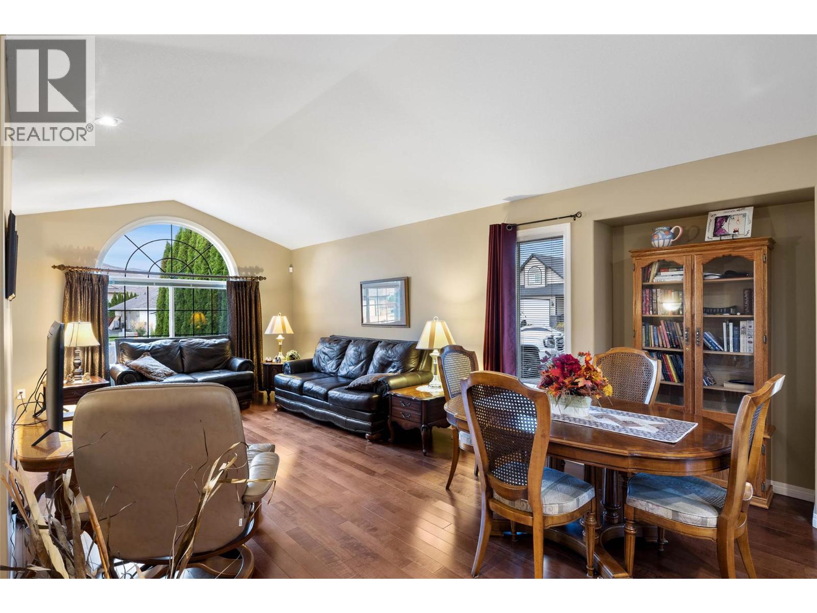 2185 Invermere Place - 6