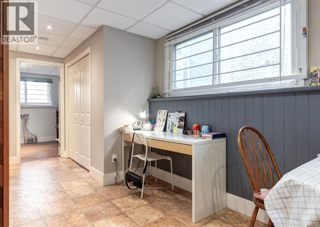 Single Family House Bungalow for Sale in    Avenue NE Crescent Heights Calgary 