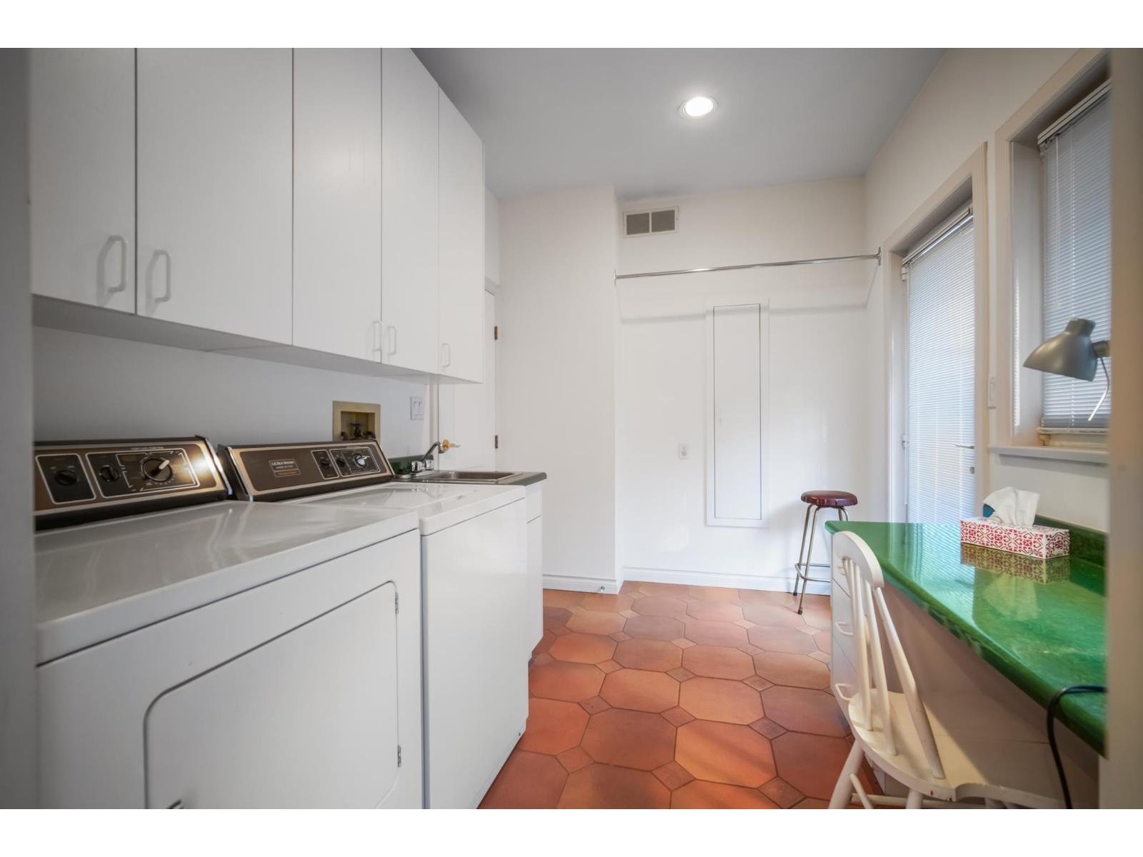 3282 137A STREET, Surrey