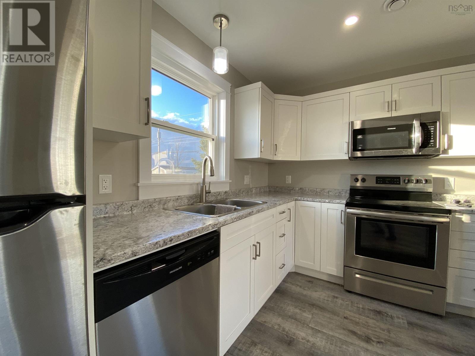 Property 7 of 24 of 38 Rogers Drive