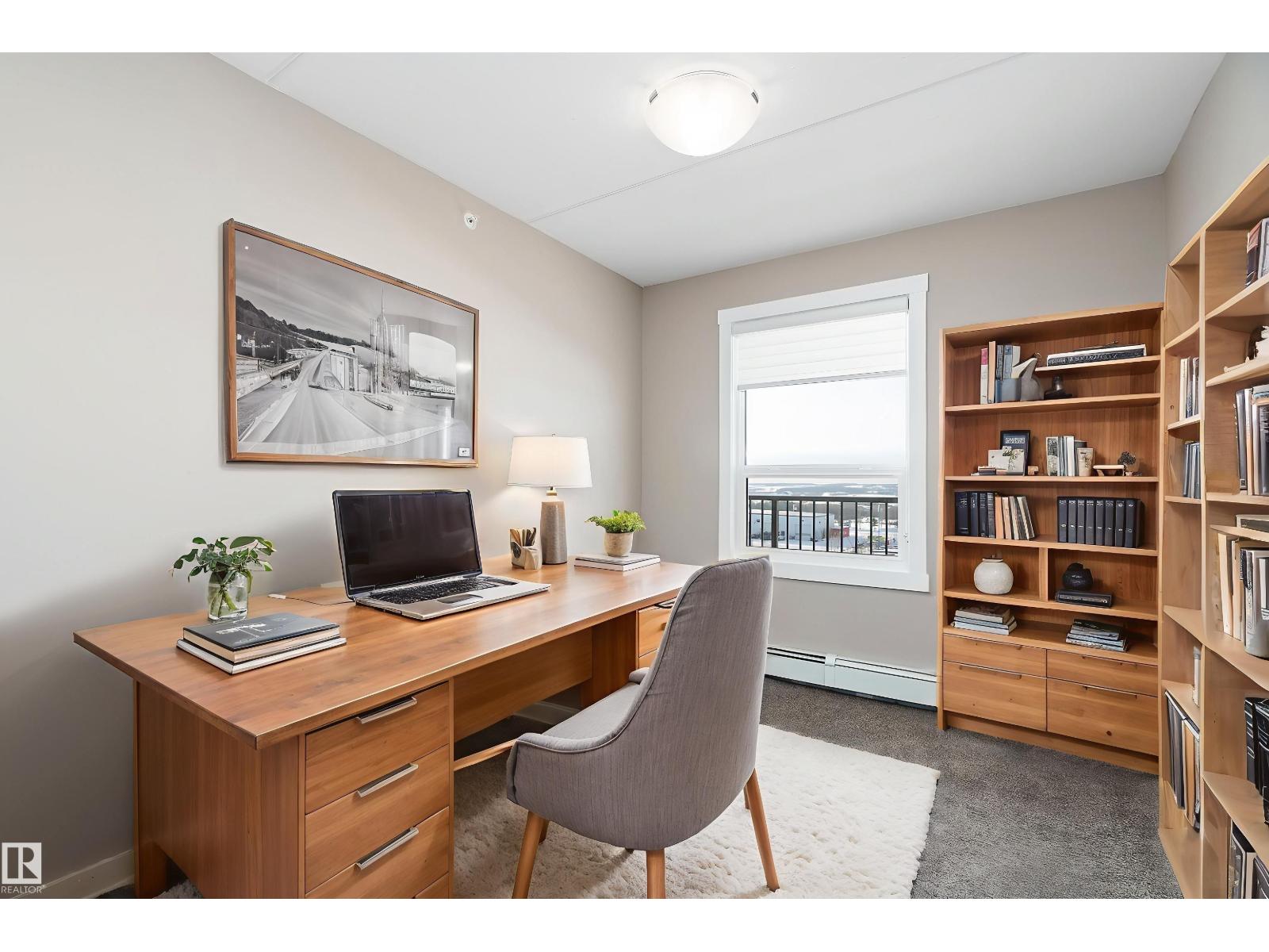 #206 4002 47 ST - 6