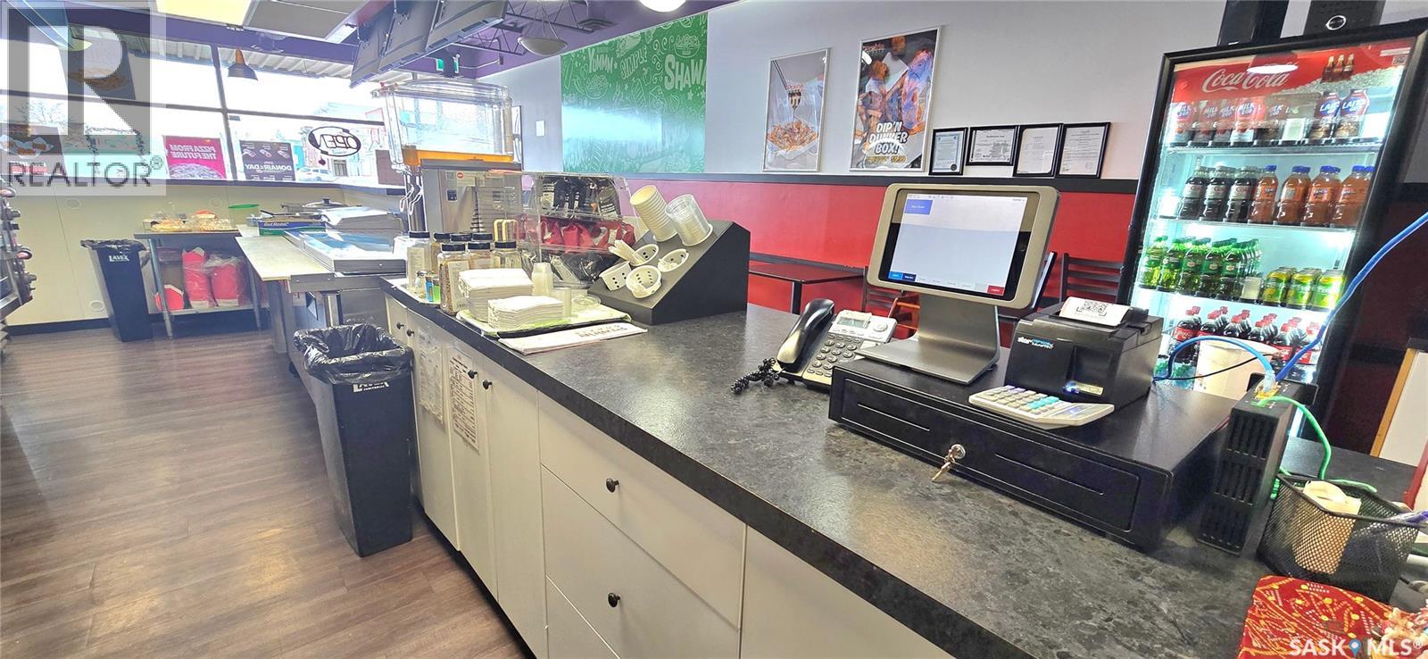 102 1st AVENUE W - Photo 5 of 14, Assiniboia, Saskatchewan