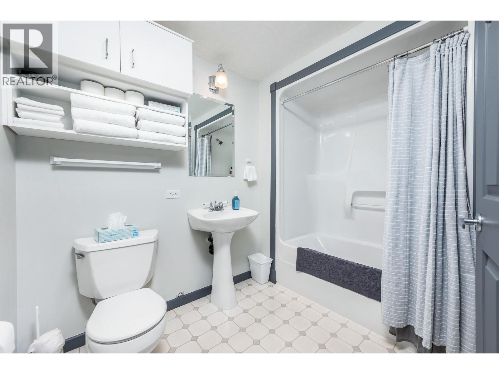 205 Monashee Road, Silver Star