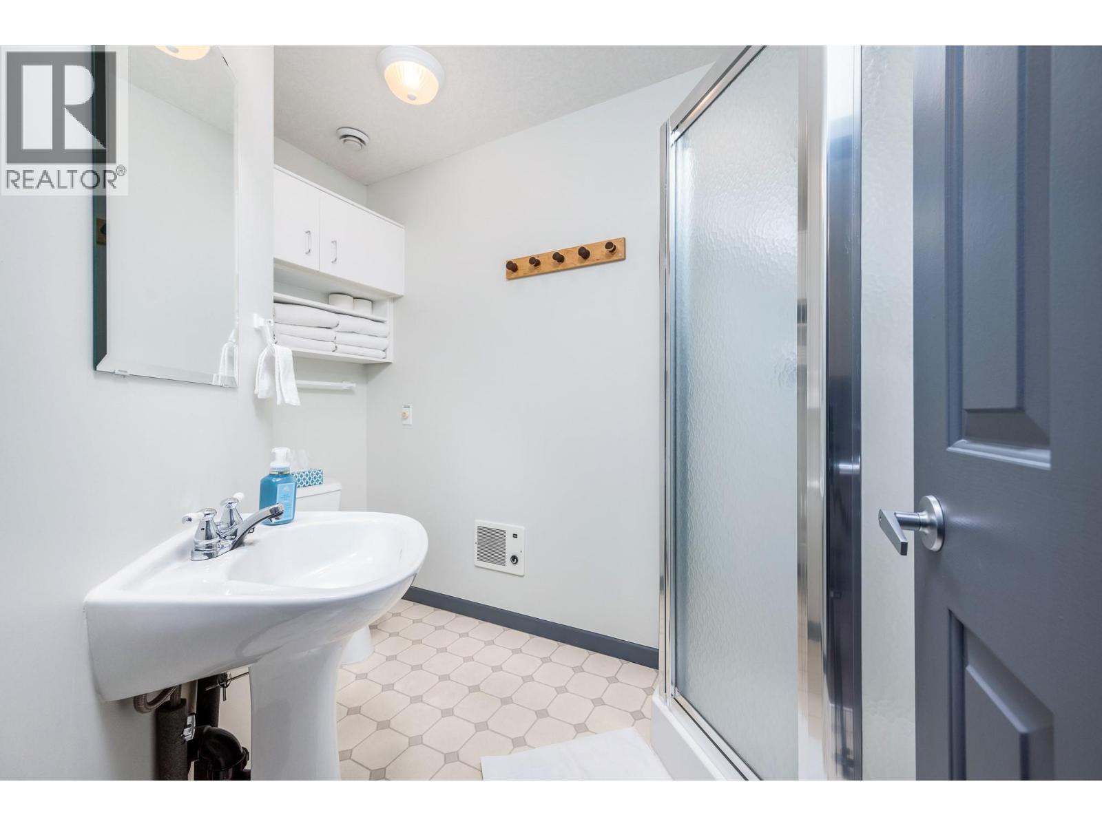 205 Monashee Road, Silver Star