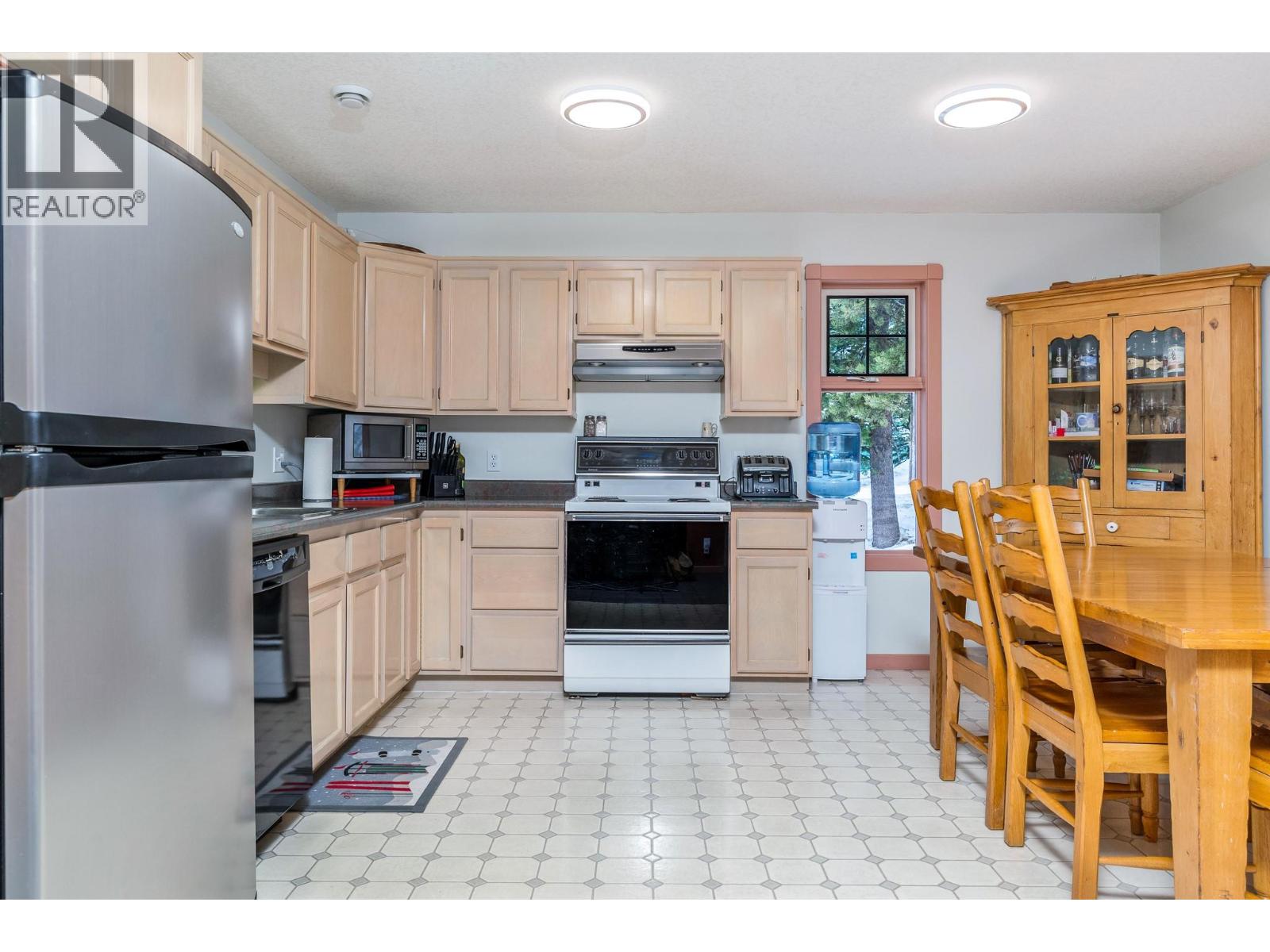 205 Monashee Road, Silver Star