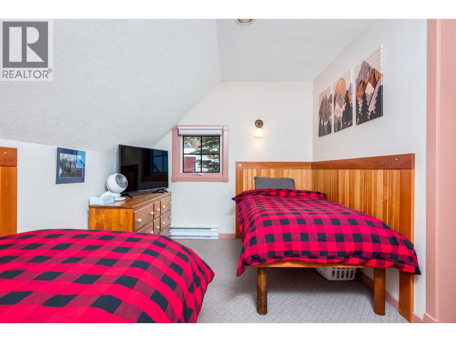 205 Monashee Road, Silver Star