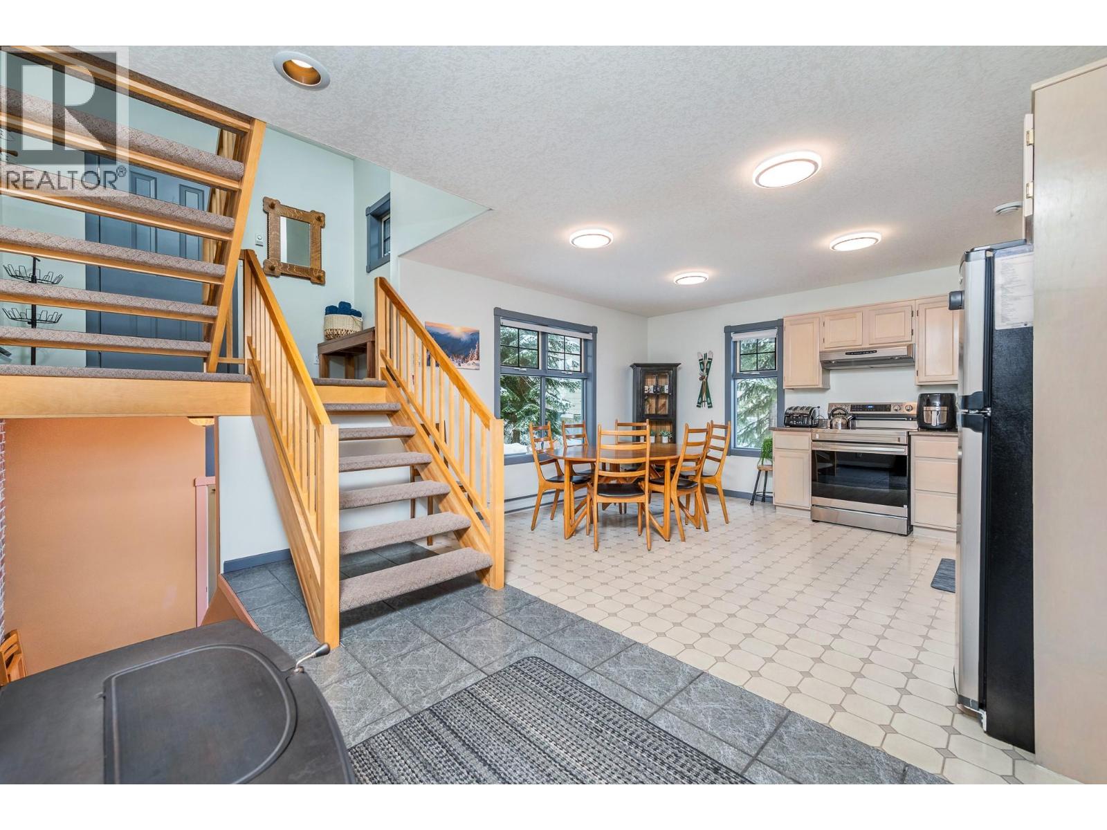 205 Monashee Road, Silver Star