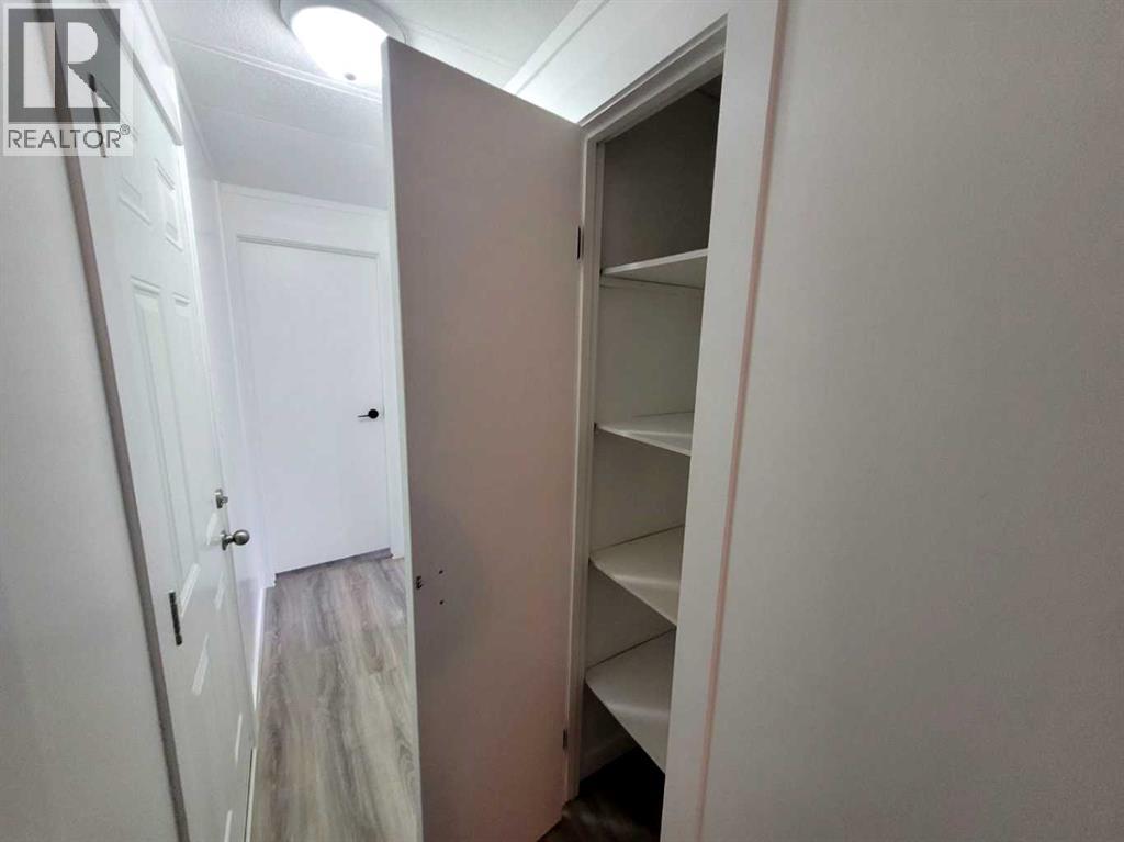 4402 48 Avenue, Sylvan Lake