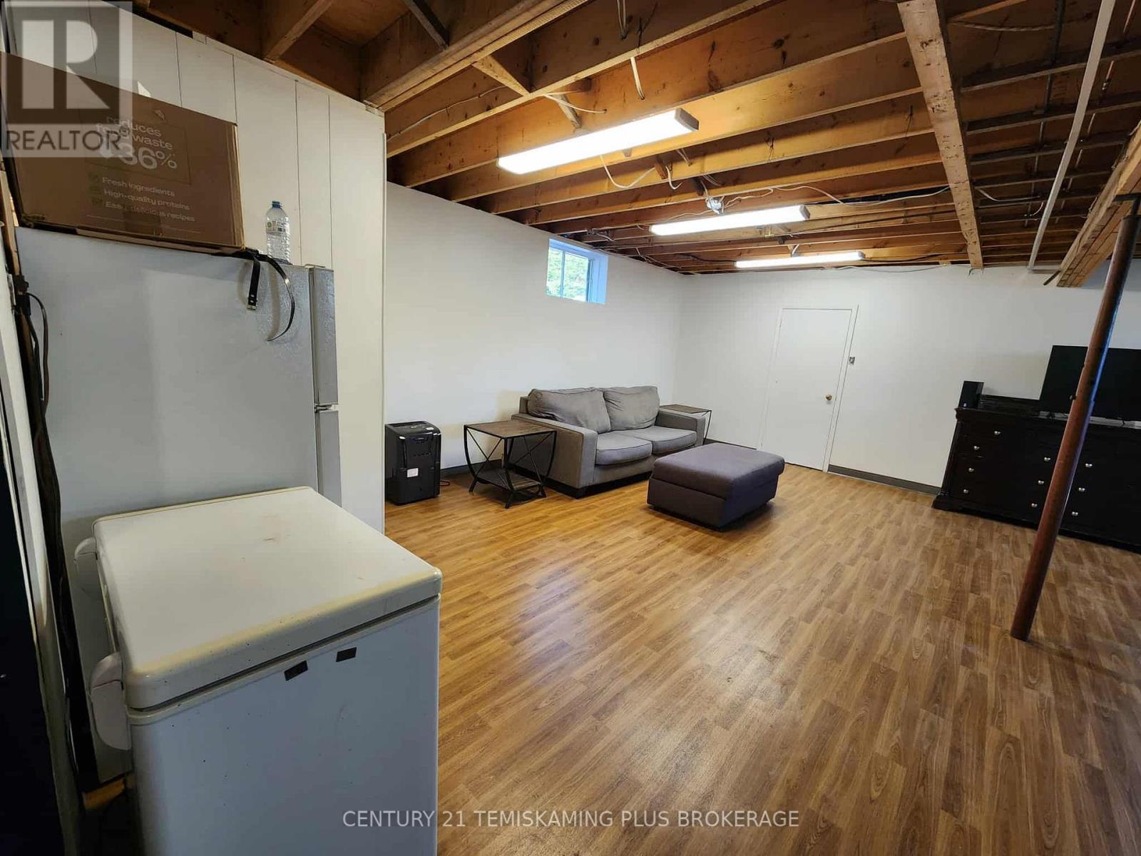 466609 KERR LAKE ROAD - 32