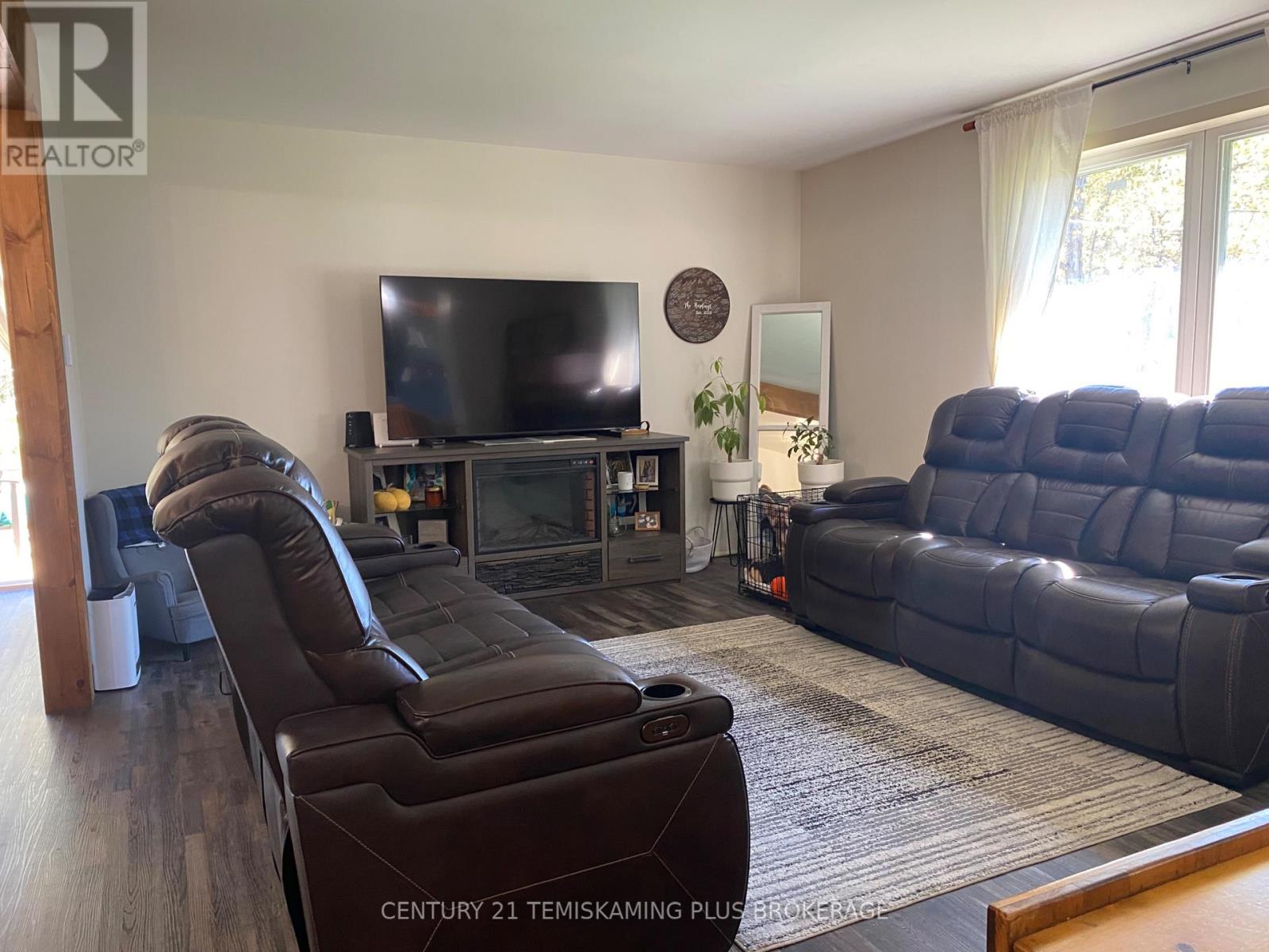 466609 KERR LAKE ROAD - 43