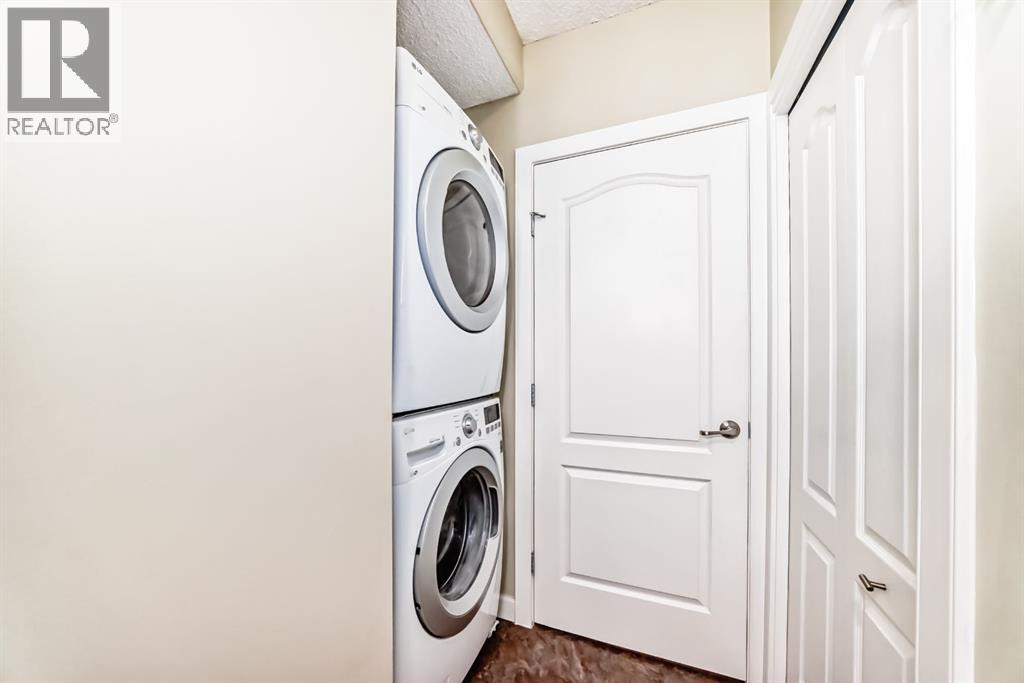 Single Family House for Sale in   Discovery Ridge Close SW Discovery Ridge Calgary 