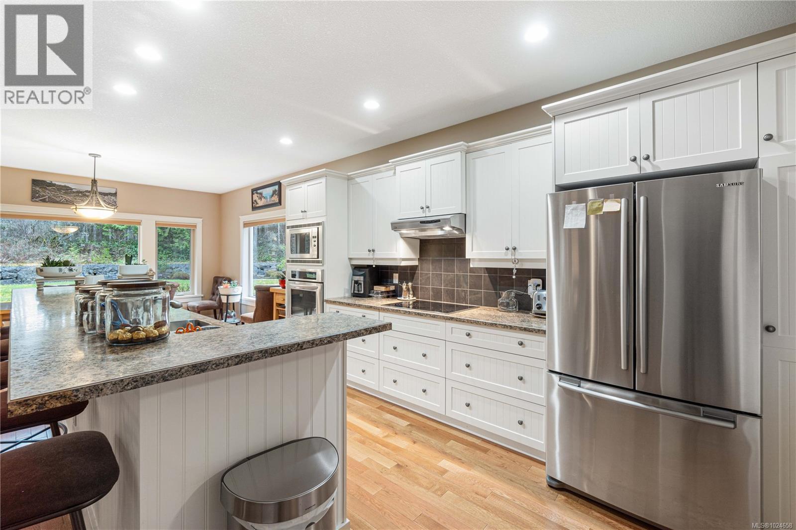 700 Wildgreen Way, Parksville