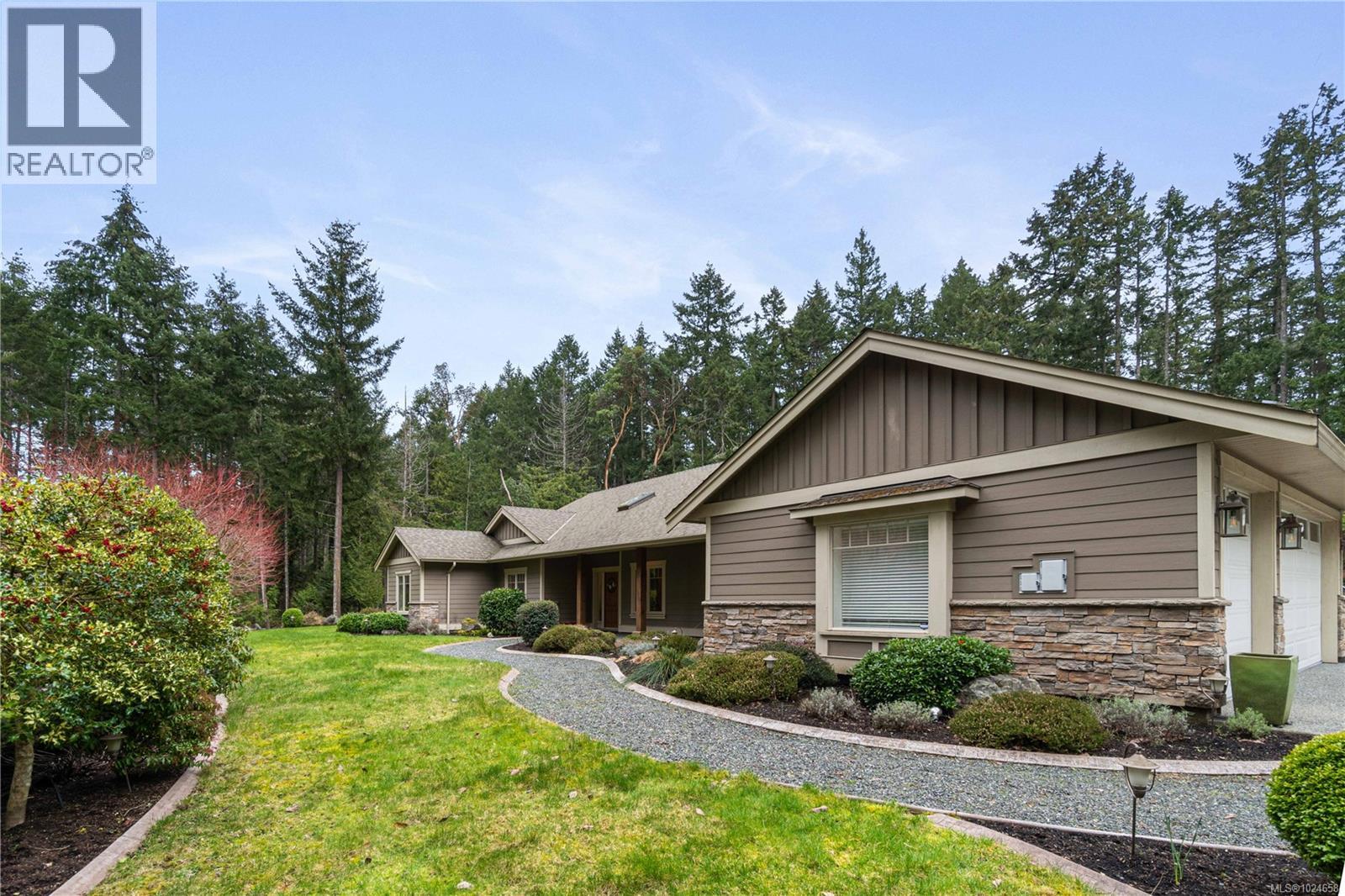 700 Wildgreen Way, Parksville