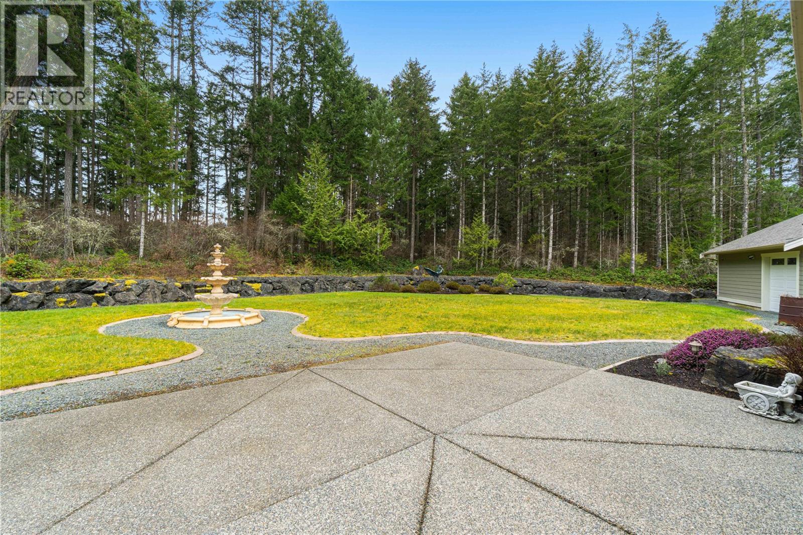 700 Wildgreen Way, Parksville