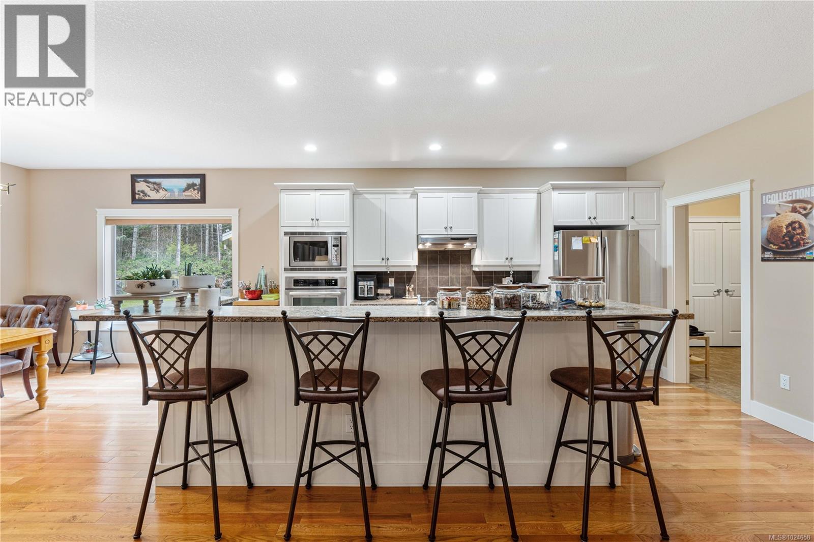 700 Wildgreen Way, Parksville