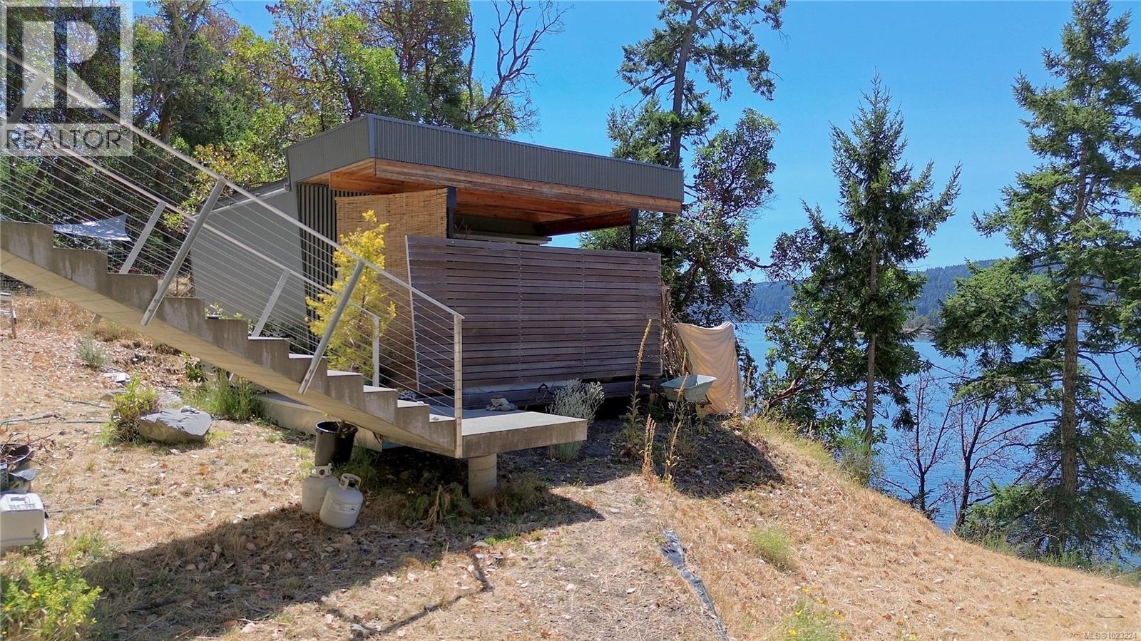 240 Old Scott Rd, Salt Spring