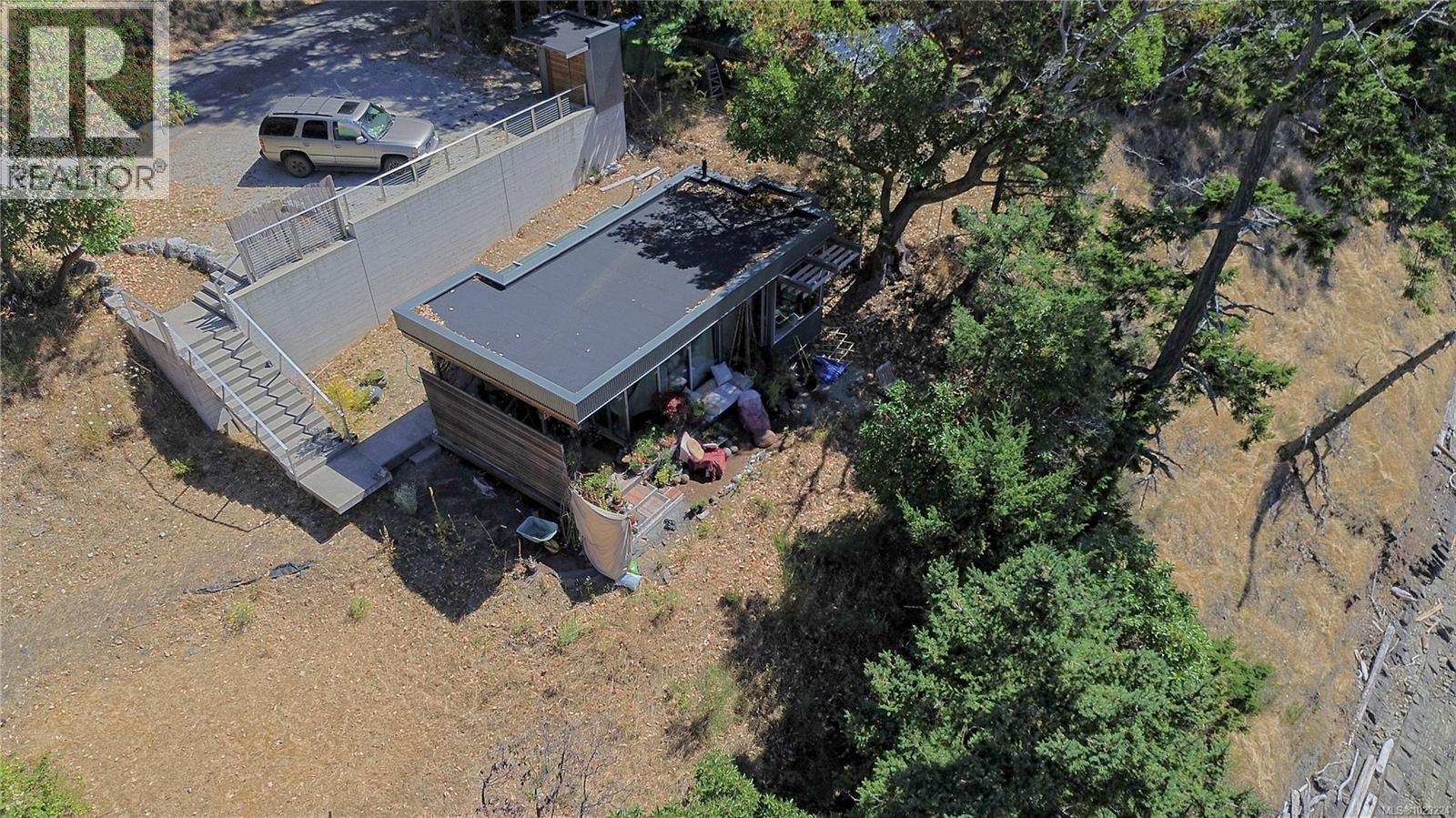 240 Old Scott Rd, Salt Spring