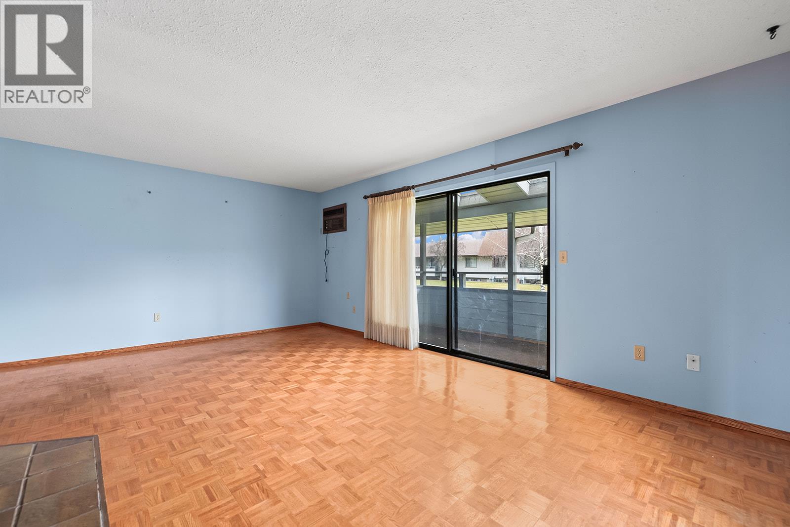 14 220 Prior  South Road, Kelowna