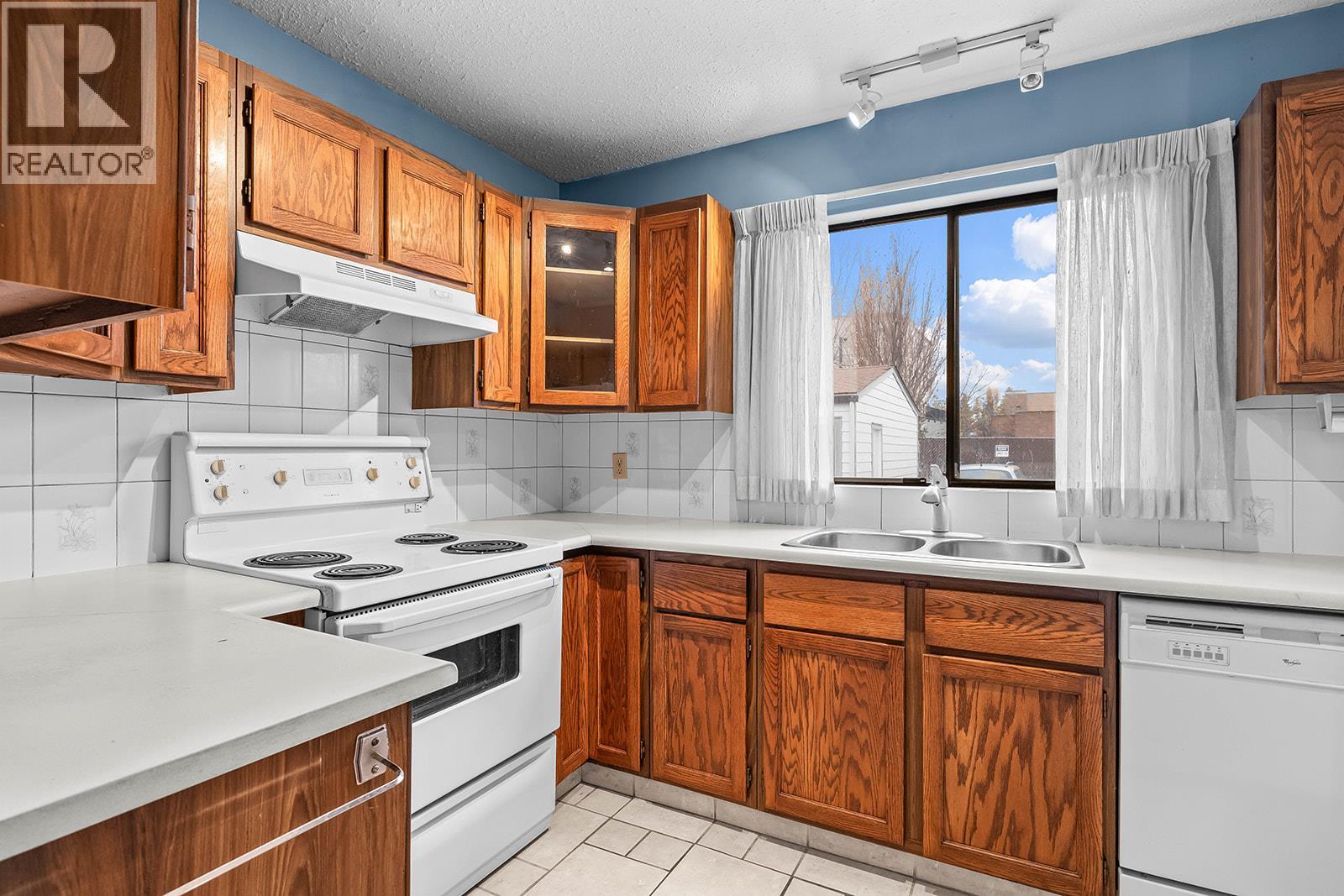 14 220 Prior  South Road, Kelowna