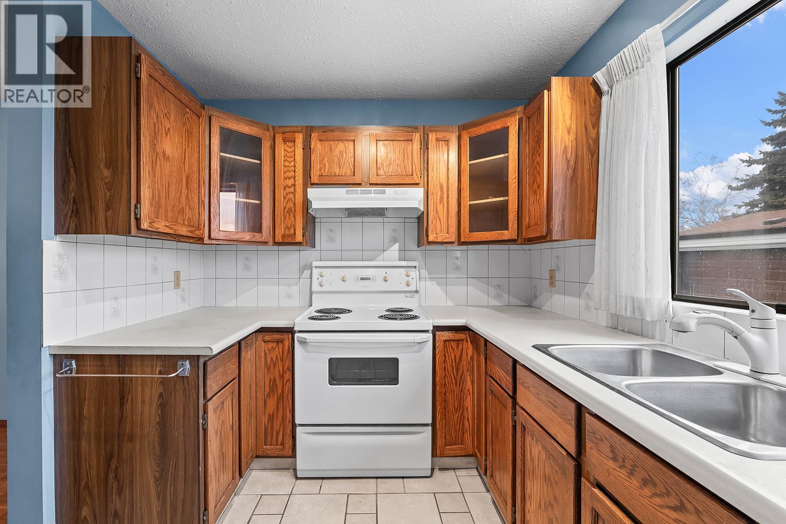 14 220 Prior  South Road, Kelowna