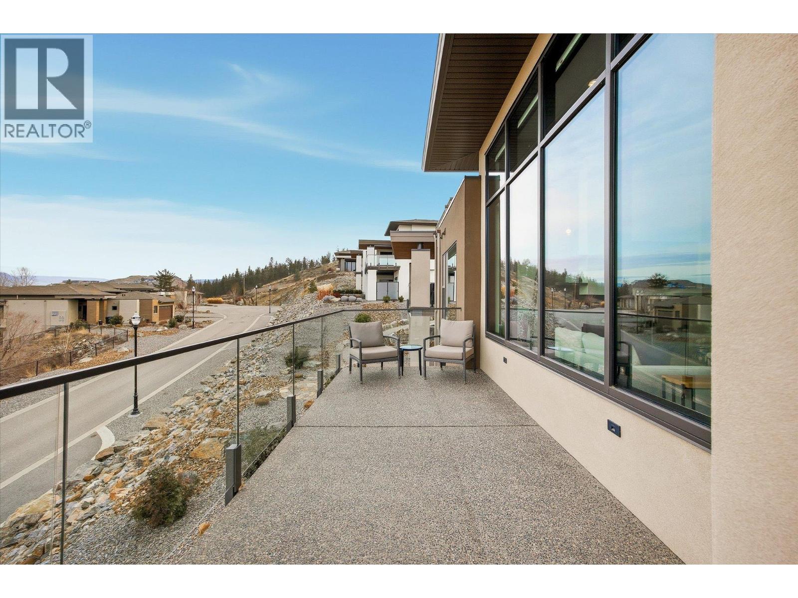  468 Sparrow Hawk Court, Kelowna