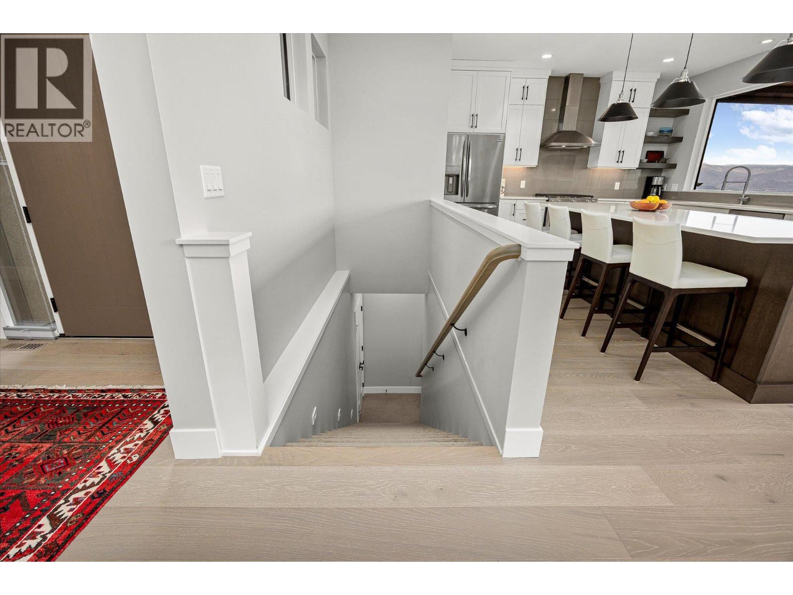  468 Sparrow Hawk Court, Kelowna