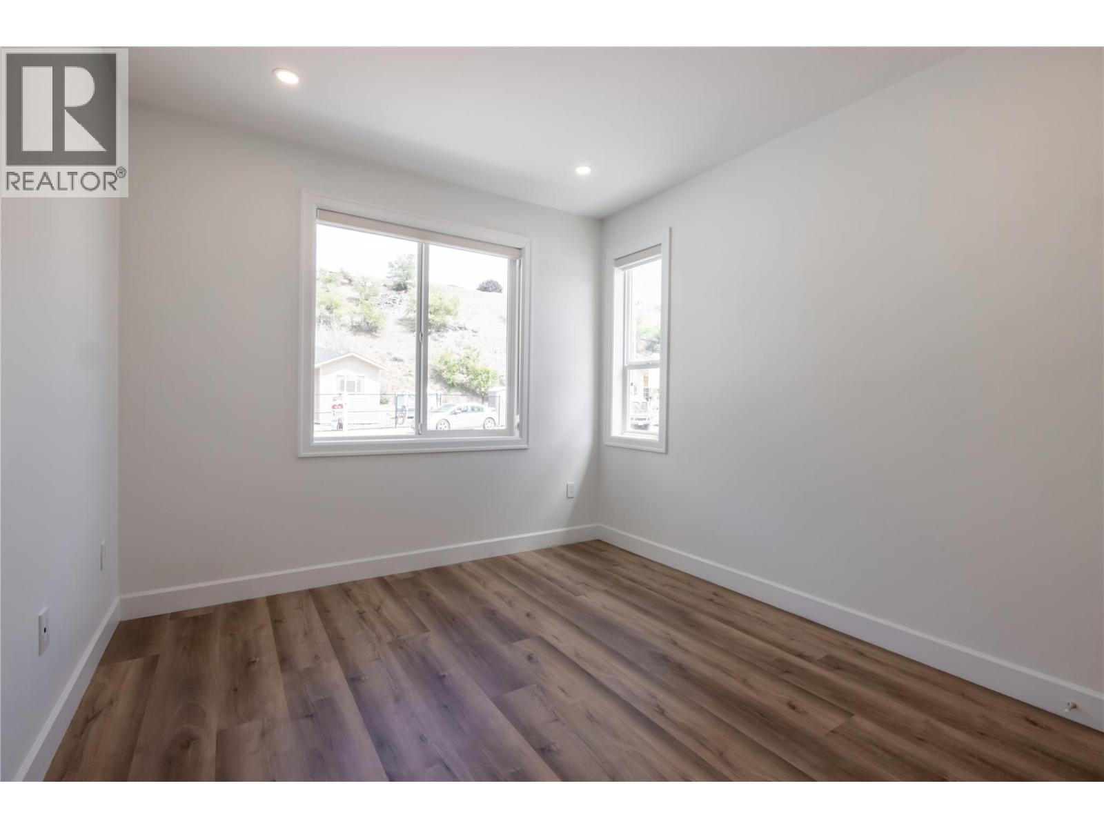 258 BENTGRASS Avenue, Oliver