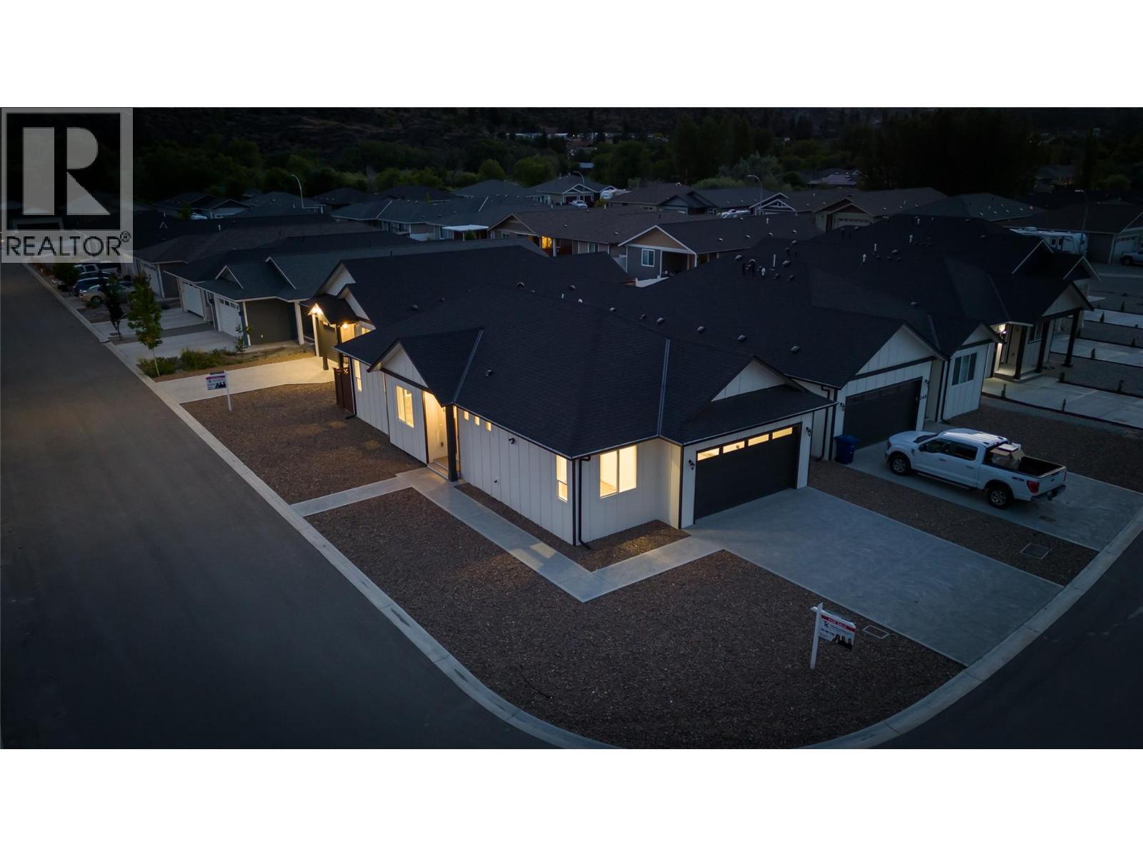 258 BENTGRASS Avenue, Oliver