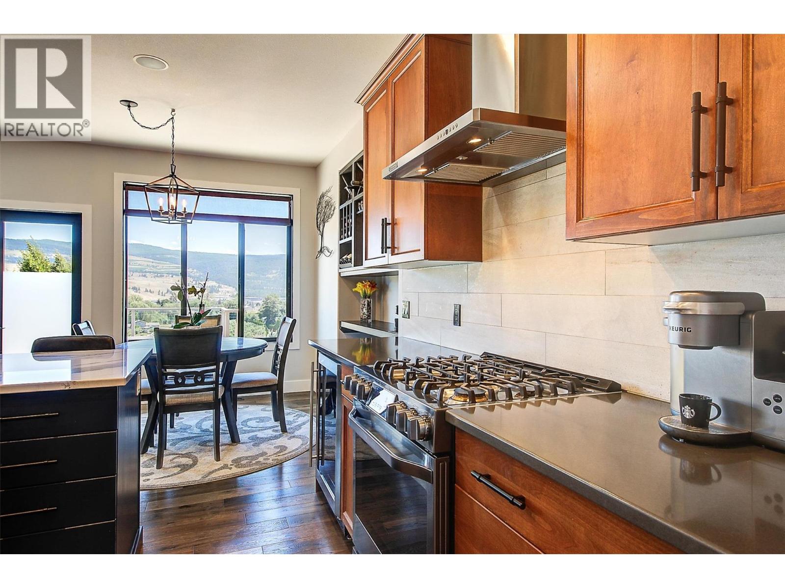  9761 Crofton Road, Lake Country