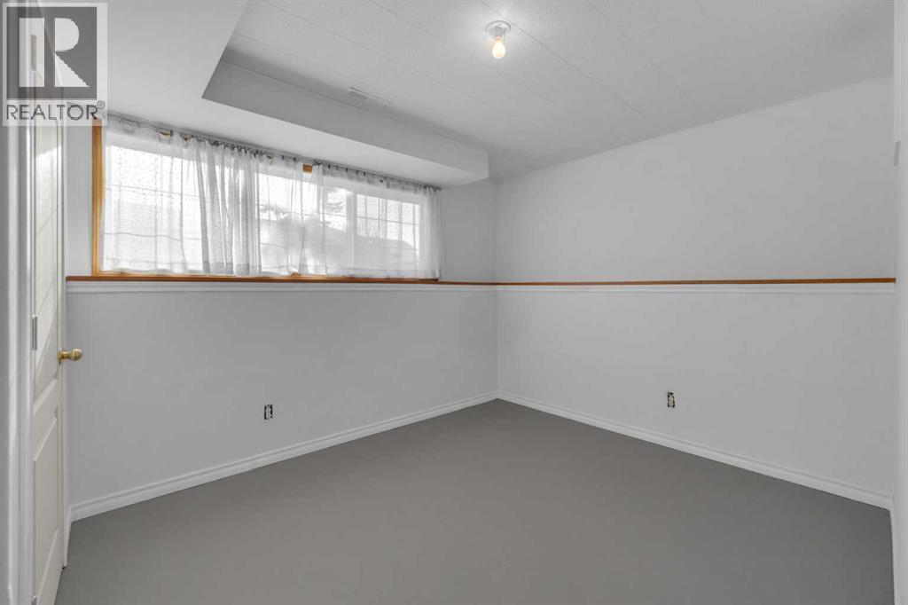 31 Elreg Street, Penhold