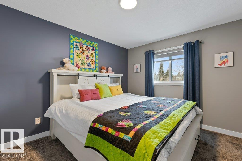 76 ROYAL ST, St. Albert