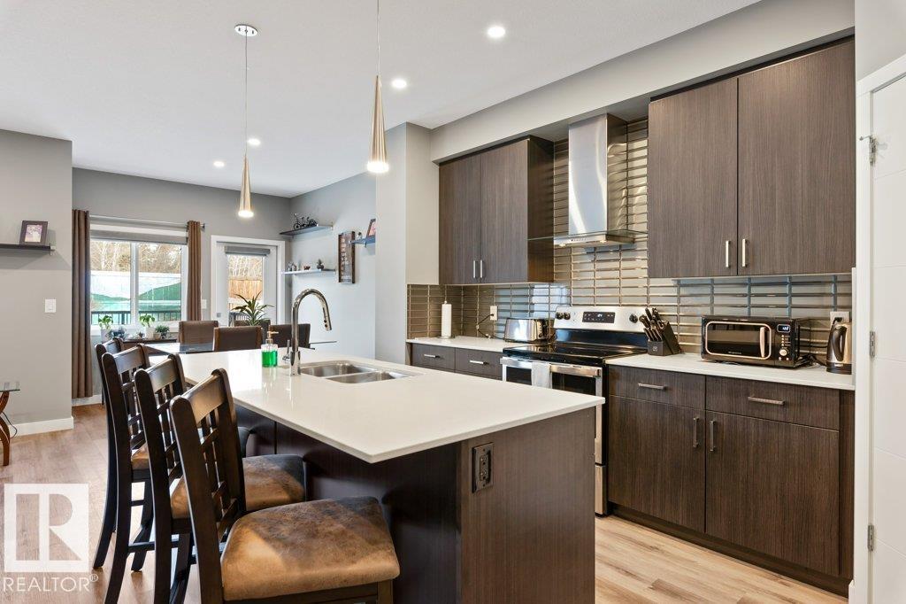 76 ROYAL ST, St. Albert