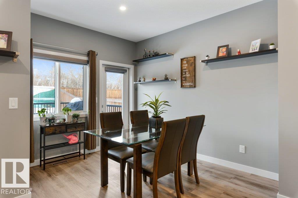 76 ROYAL ST, St. Albert