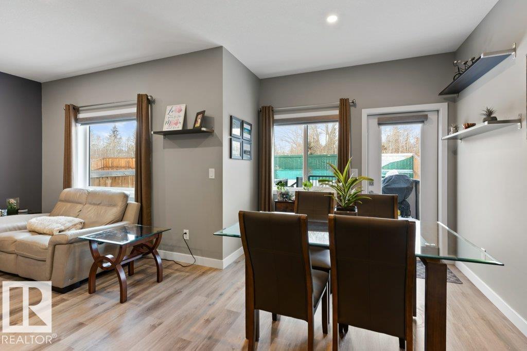 76 ROYAL ST, St. Albert