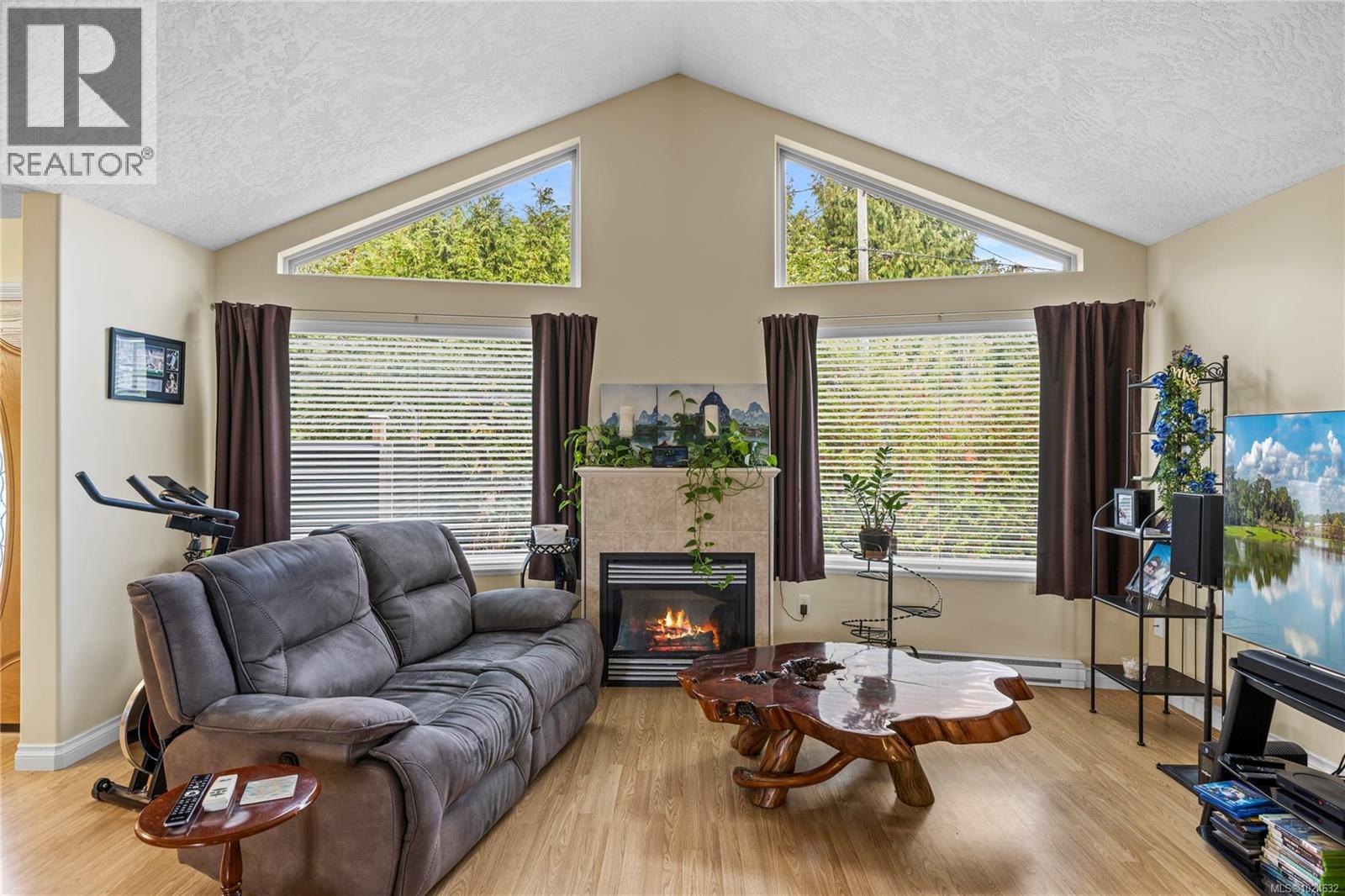 1738 Martini Way, Qualicum Beach