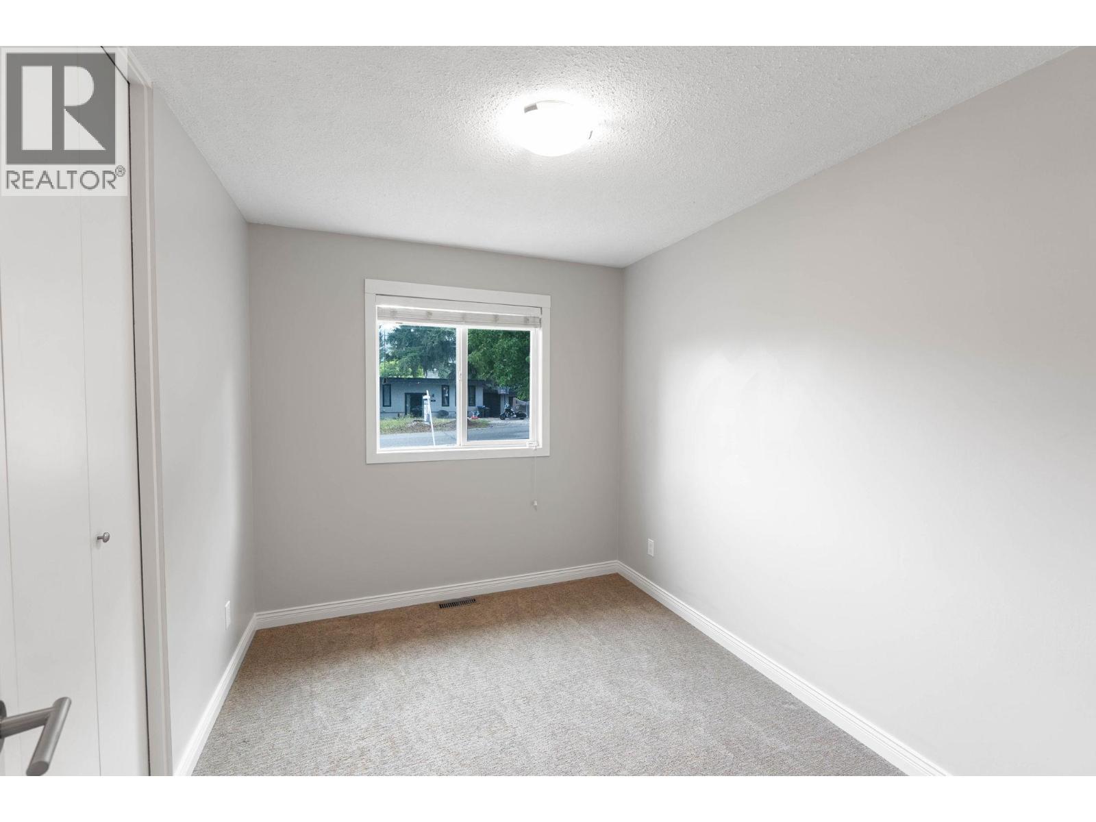  1100 Sussex Road, West Kelowna