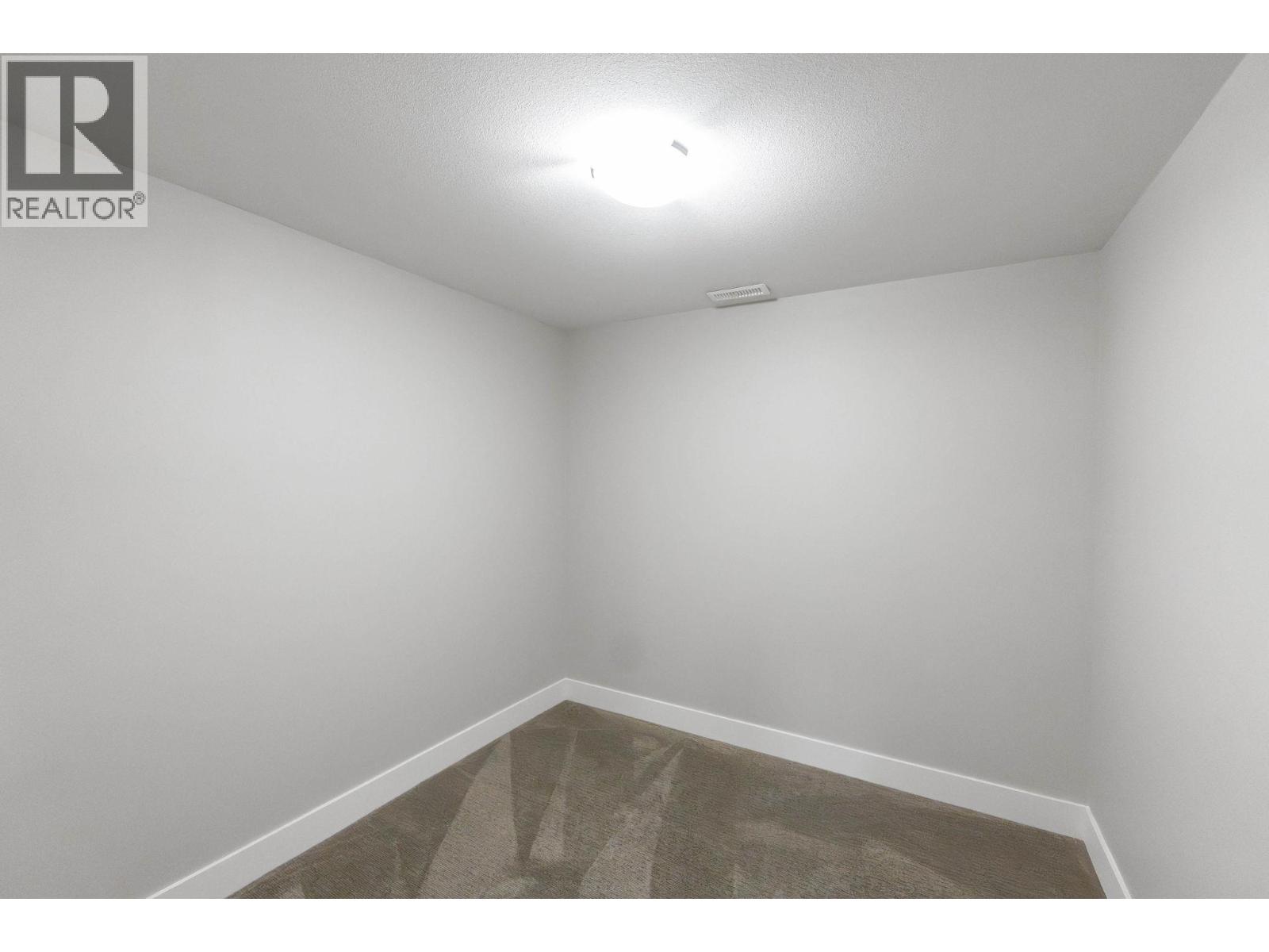  1100 Sussex Road, West Kelowna