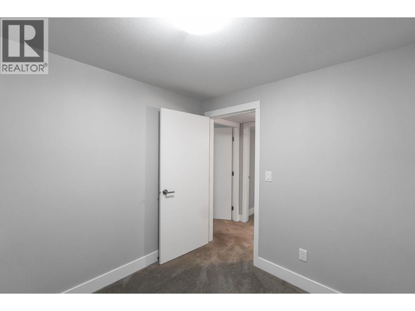  1100 Sussex Road, West Kelowna