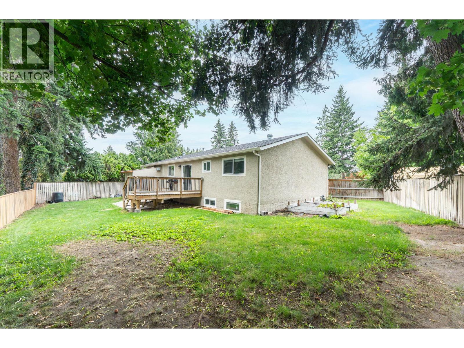  1100 Sussex Road, West Kelowna