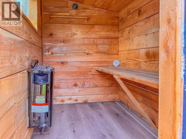 2440 JENKINSON ROAD, Powell River