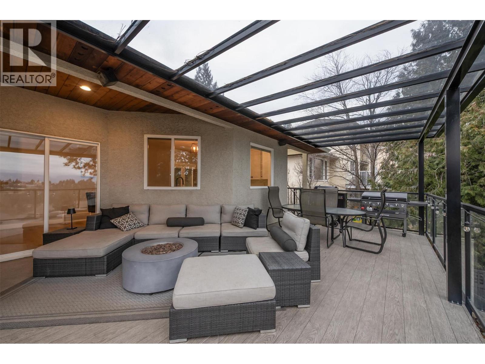  2063 Horizon Drive, West Kelowna