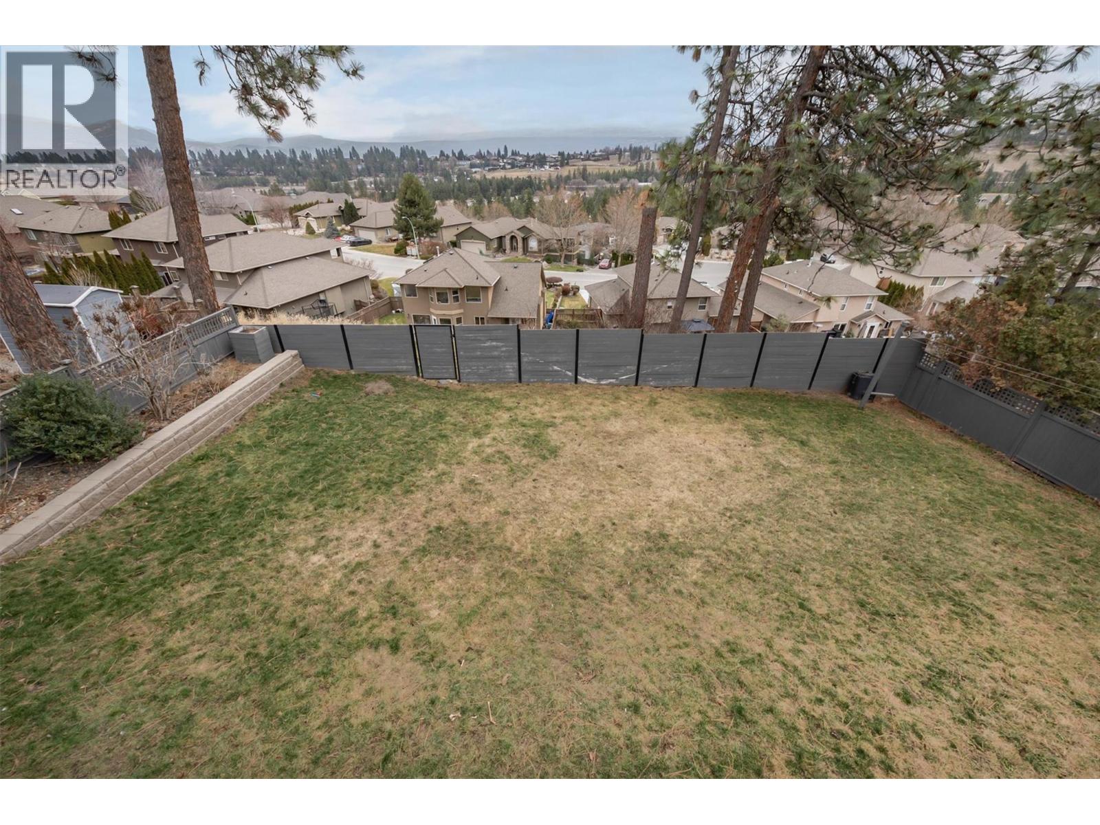  2063 Horizon Drive, West Kelowna