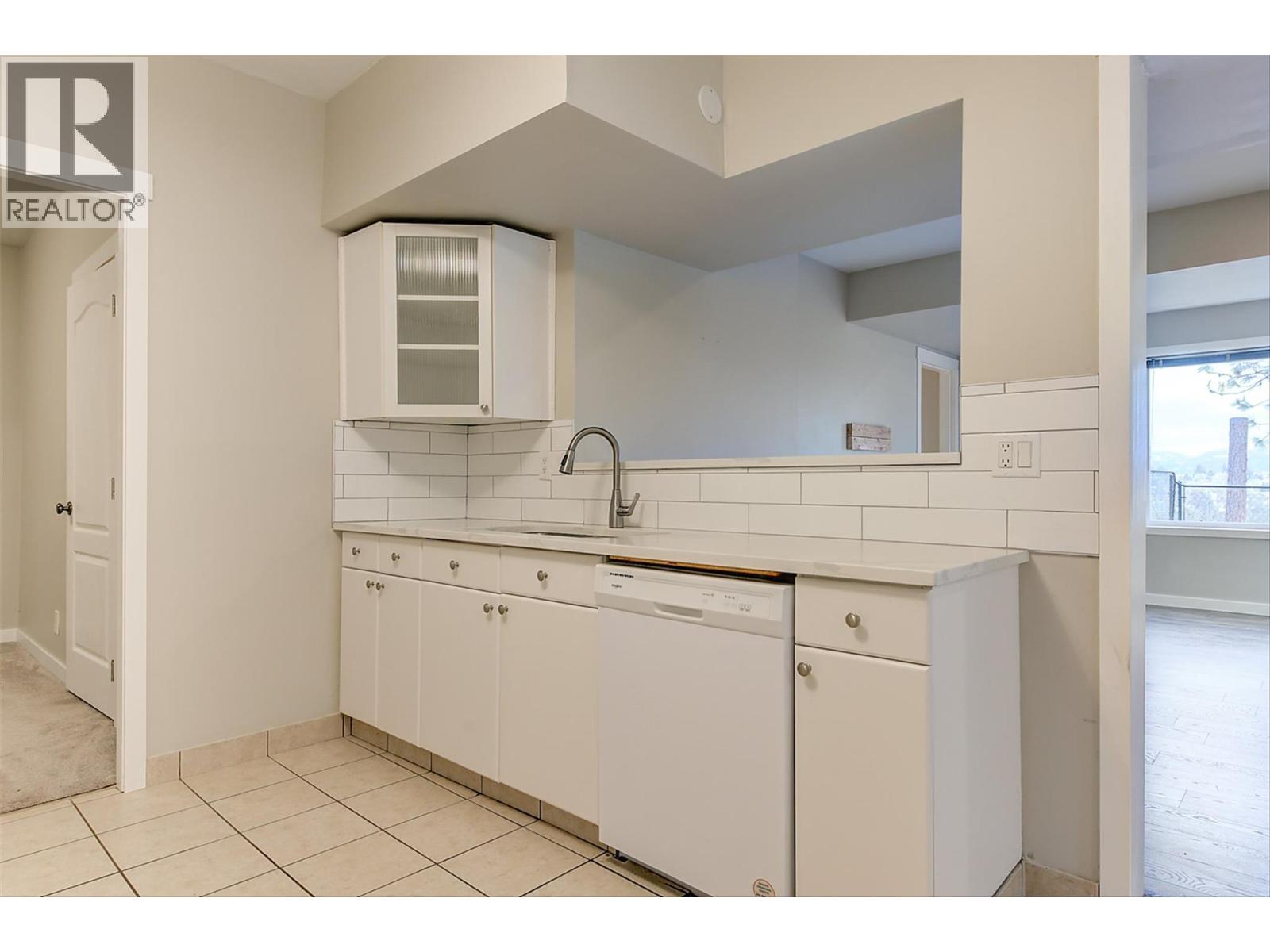  2063 Horizon Drive, West Kelowna