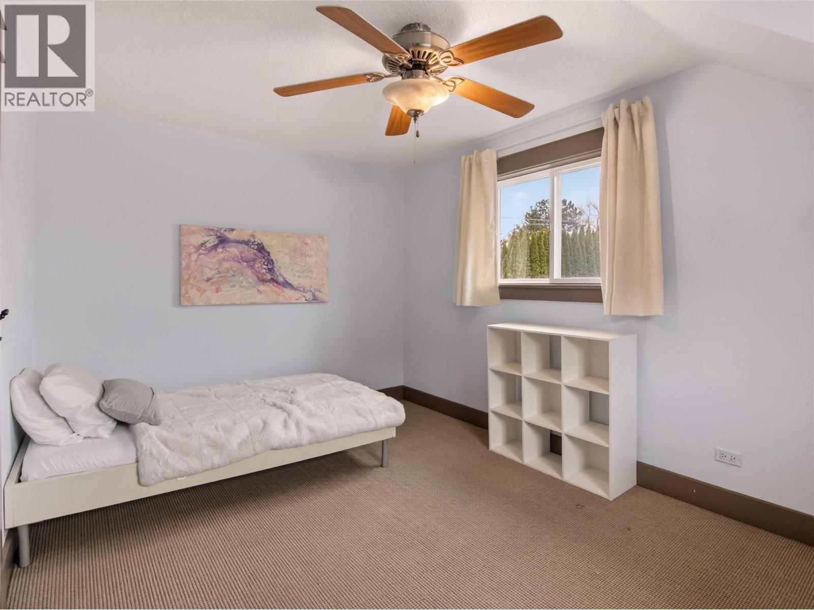 410 Upper Bench Road N, Penticton