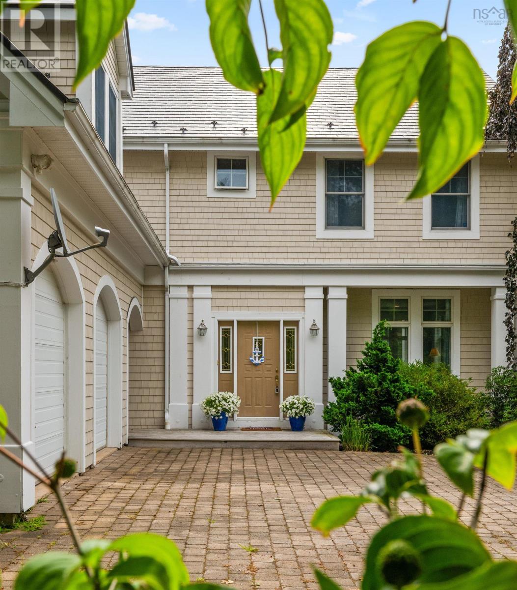 Property 8 of 41 of 217 Borgalds Drive