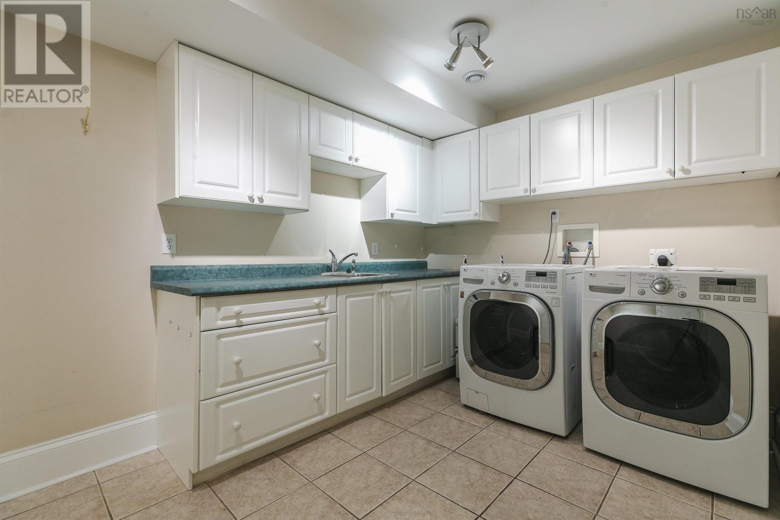 Property 34 of 41 of 217 Borgalds Drive